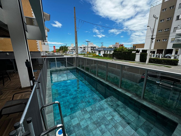 cod 165 - Apartamento com piscina á 350m do mar