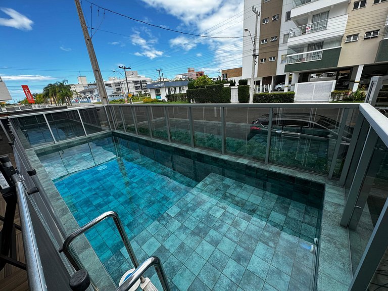 cod 165 - Apartamento com piscina á 350m do mar