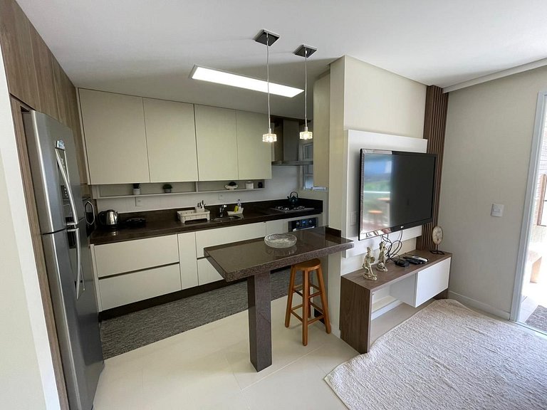 Cód 158 - Apartamento á 300m do mar.