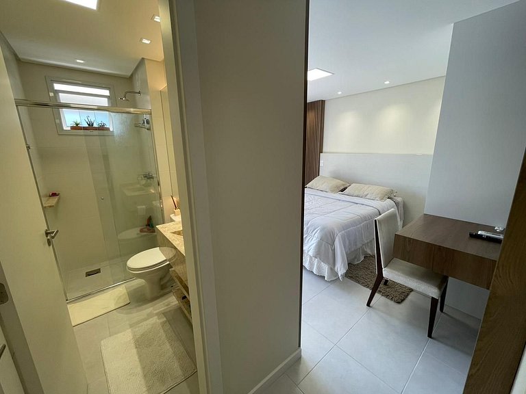 Cód 158 - Apartamento á 300m do mar.