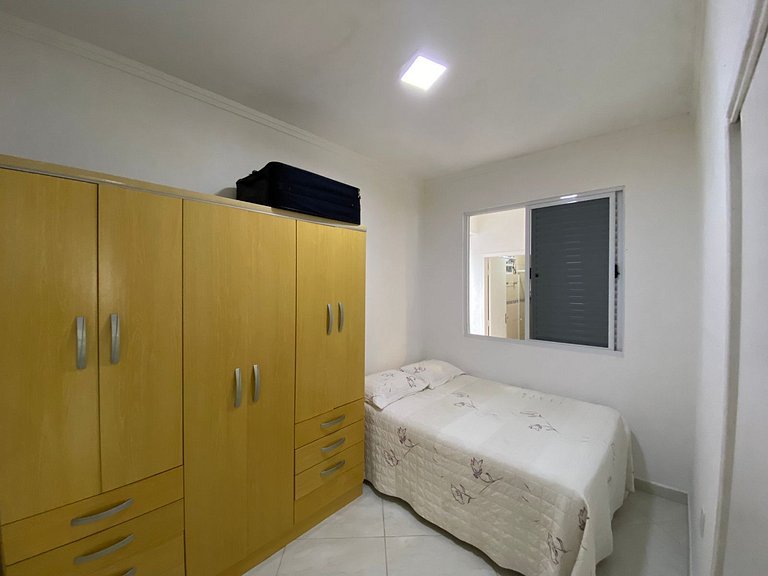 Cód 129 - Casa c/ sinuca a 300m da praia