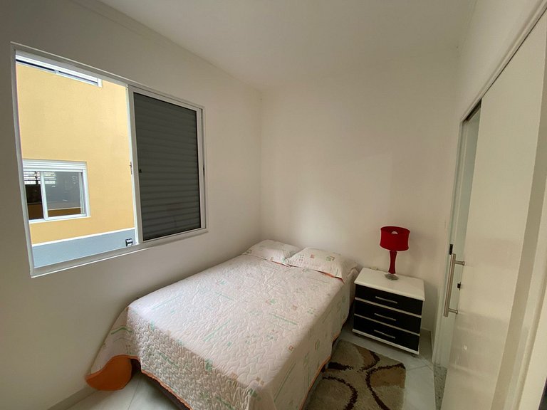 Cód 129 - Casa c/ sinuca a 300m da praia