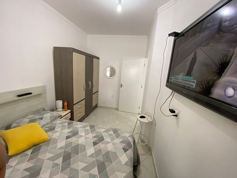 Cód 129 - Casa c/ sinuca a 300m da praia