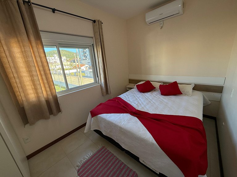 Cód 180- Apartamento aconchegante á 70m do mar