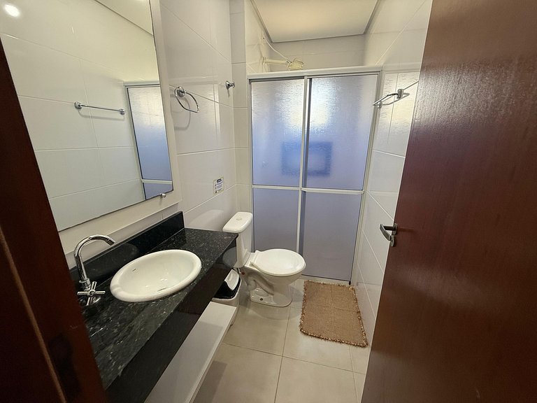 Cód 180- Apartamento aconchegante á 70m do mar