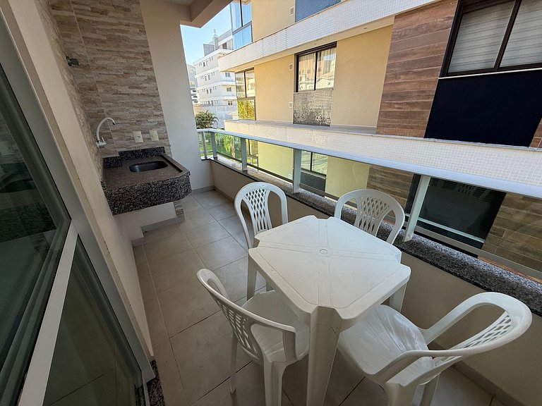 Cód 182 - Apartamento bem localizado á 70m do mar