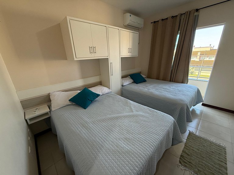 Cód 182 - Apartamento bem localizado á 70m do mar