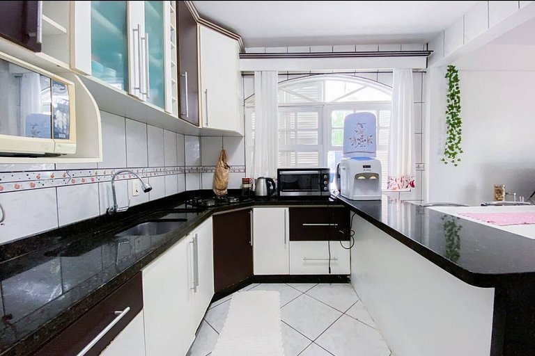 cód 164 - Casa de Praia com Piscina