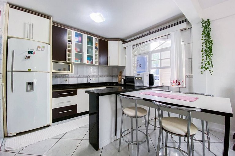 cód 164 - Casa de Praia com Piscina