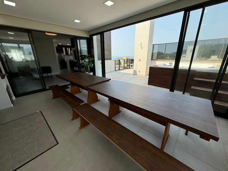 Cód 83 - Cobertura com jacuzzi