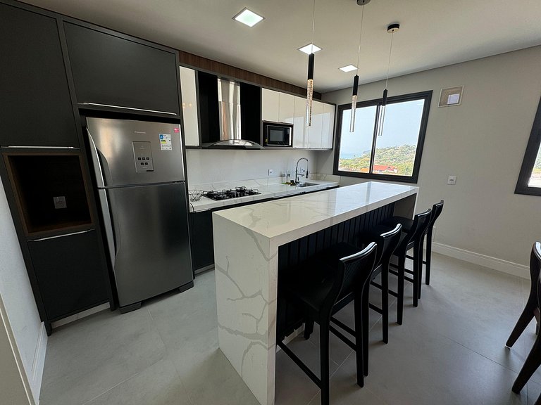 Cód 83 - Cobertura com jacuzzi