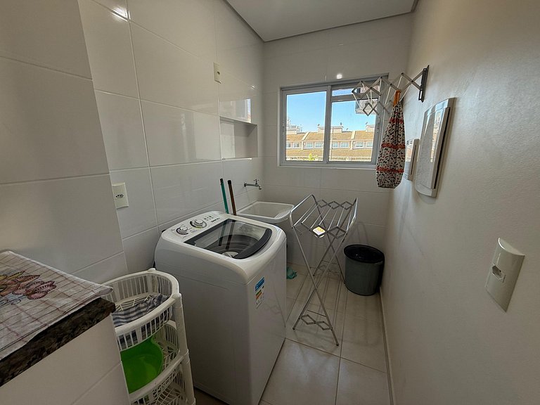 Cód 178- Apartamento aconchegante á 70m do mar.