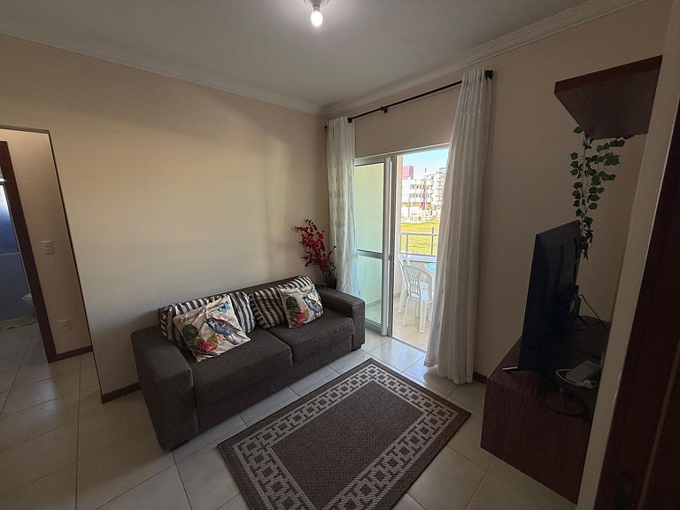 Cód 178- Apartamento aconchegante á 70m do mar.