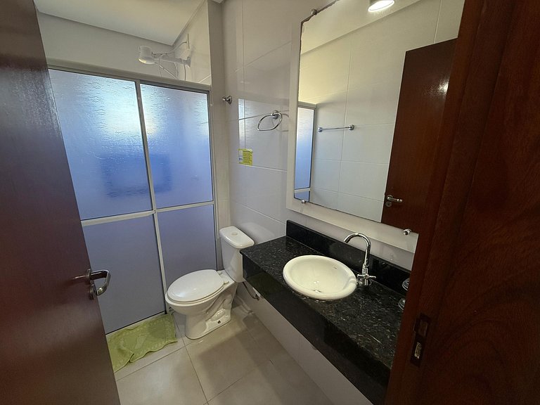 Cód 178- Apartamento aconchegante á 70m do mar.
