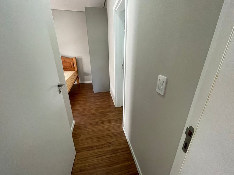 Cód 176- Apartamento duas suítes com piscina