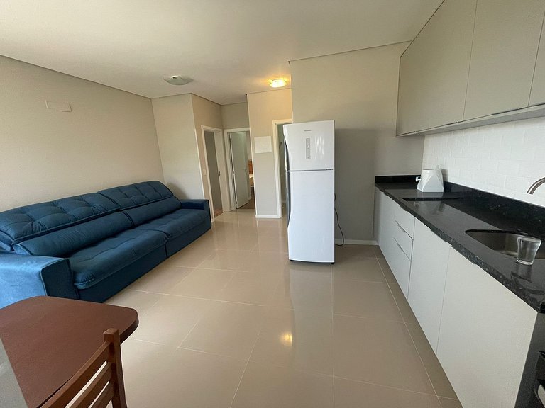 Cód 176- Apartamento duas suítes com piscina