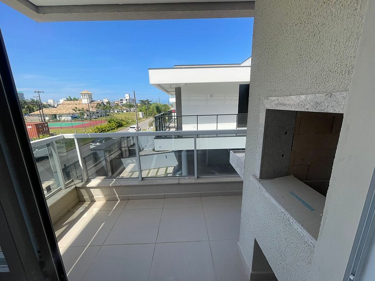 Cód 176- Apartamento duas suítes com piscina