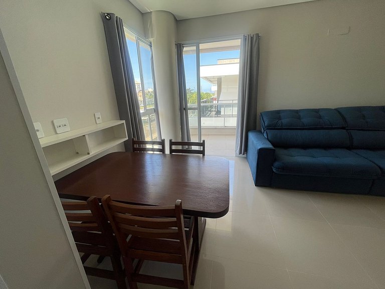 Cód 176- Apartamento duas suítes com piscina