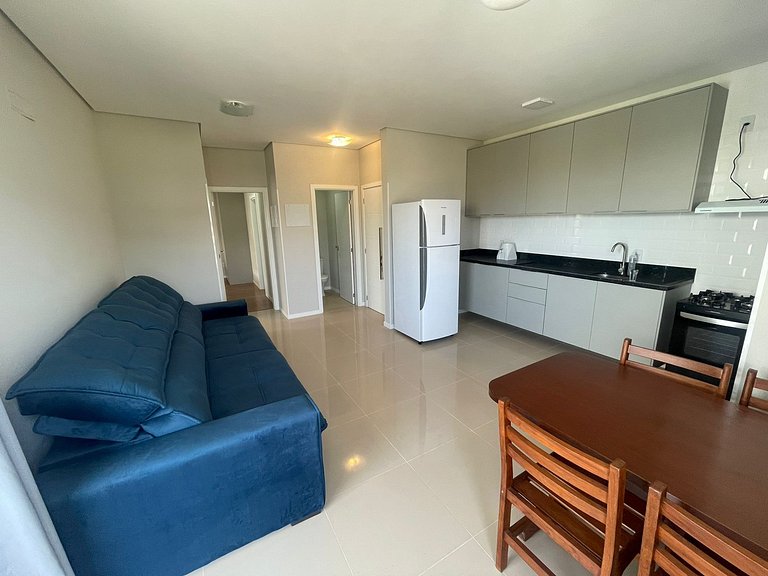 Cód 176- Apartamento duas suítes com piscina