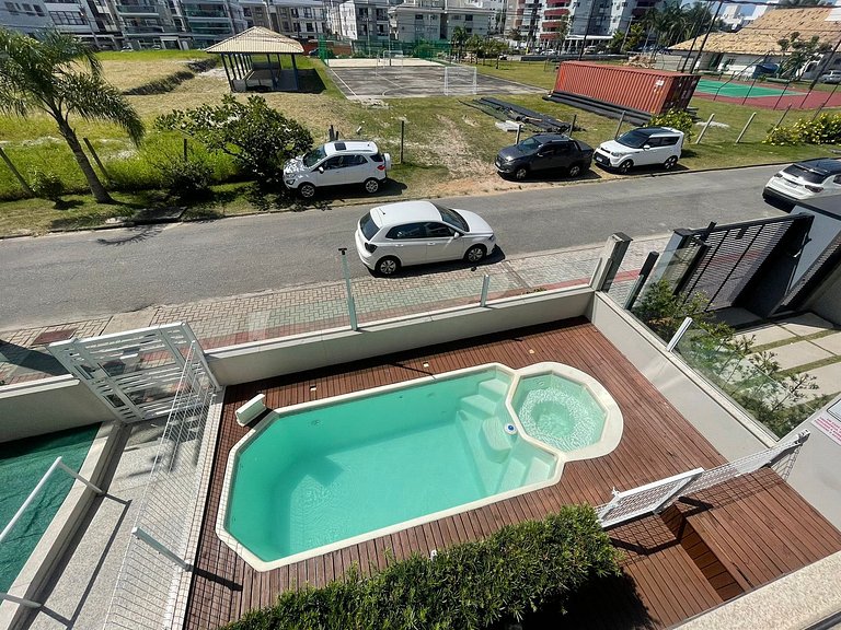 Cód 176- Apartamento duas suítes com piscina