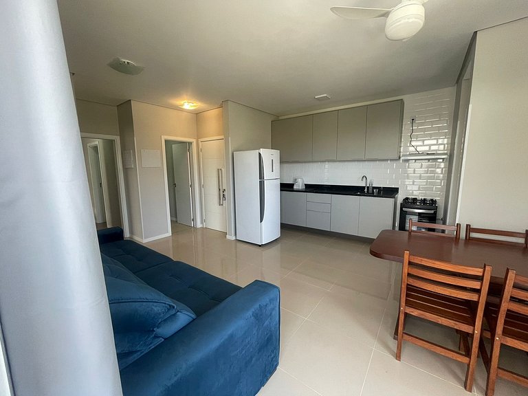 Cód 176- Apartamento duas suítes com piscina