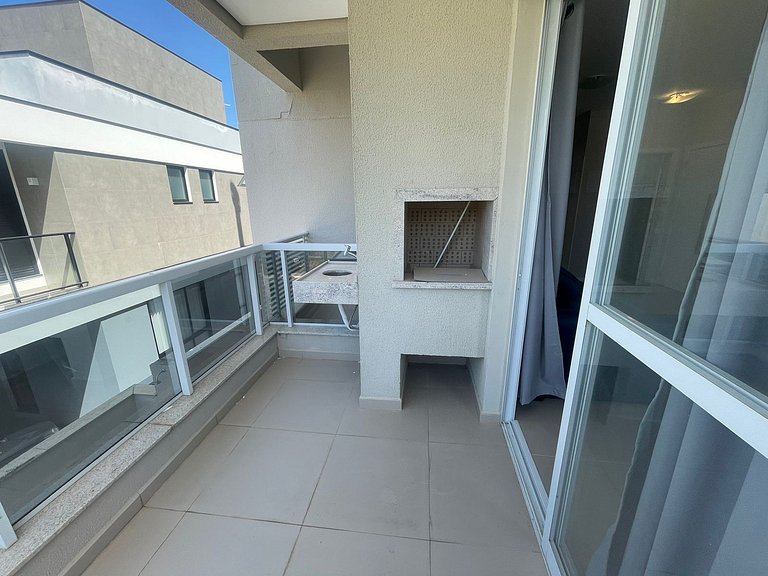 Cód 176- Apartamento duas suítes com piscina