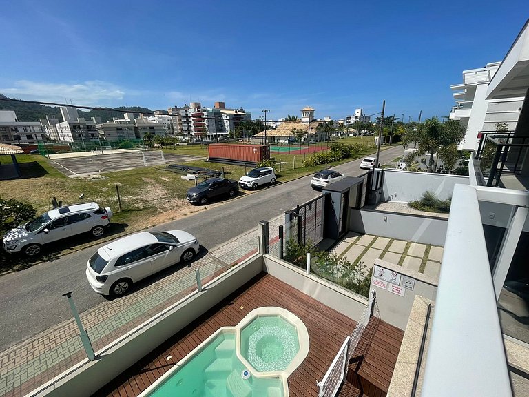 Cód 176- Apartamento duas suítes com piscina