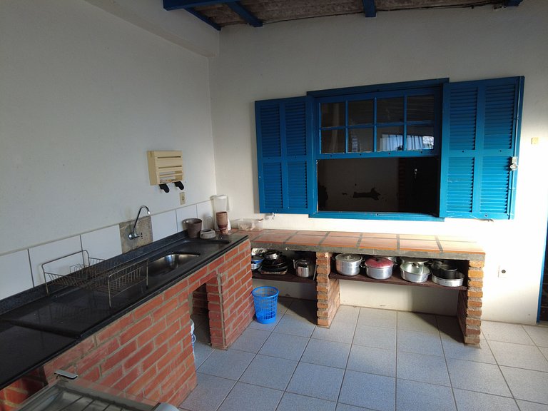 Cód 109- Casa simples e antiga á 80m do mar