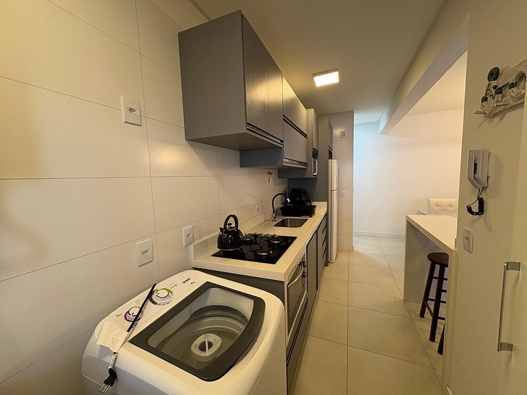 Cód 106 - Apartamento com piscina aquecida