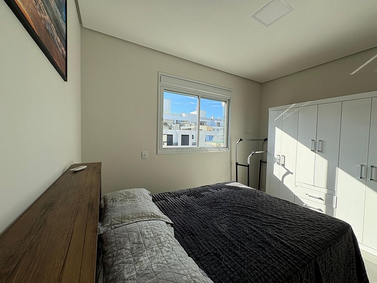 Cód 69 - Apto com 3 dorm no Millenium Palmas