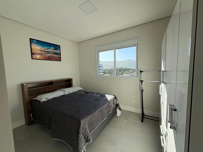 Cód 69 - Apto com 3 dorm no Millenium Palmas