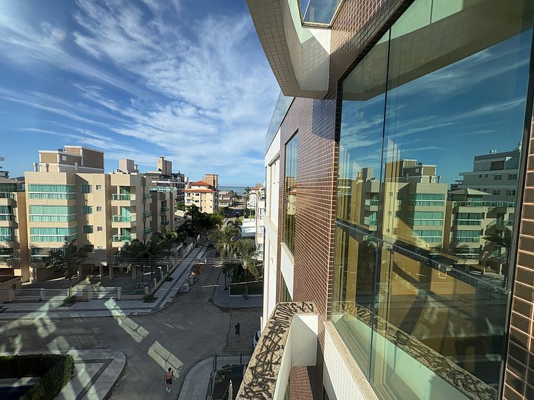 Cód 69 - Apto com 3 dorm no Millenium Palmas