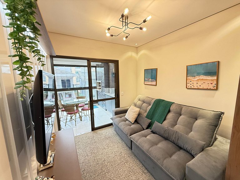 Cód 110 - Apartamento espetacular à 250m do mar