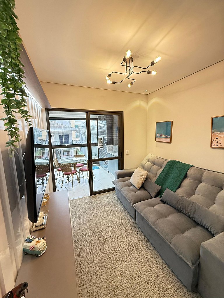 Cód 110 - Apartamento espetacular à 280m do mar