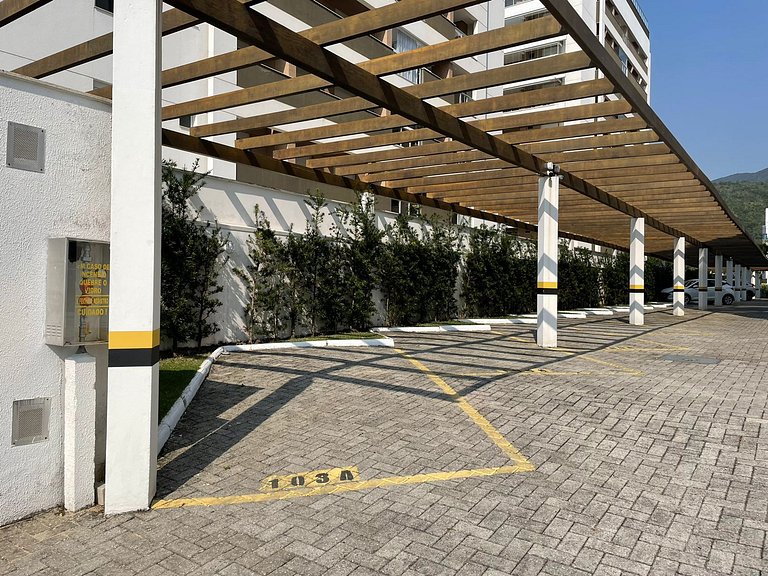 Cód 53 - Apartamento amplo com 2 suítes