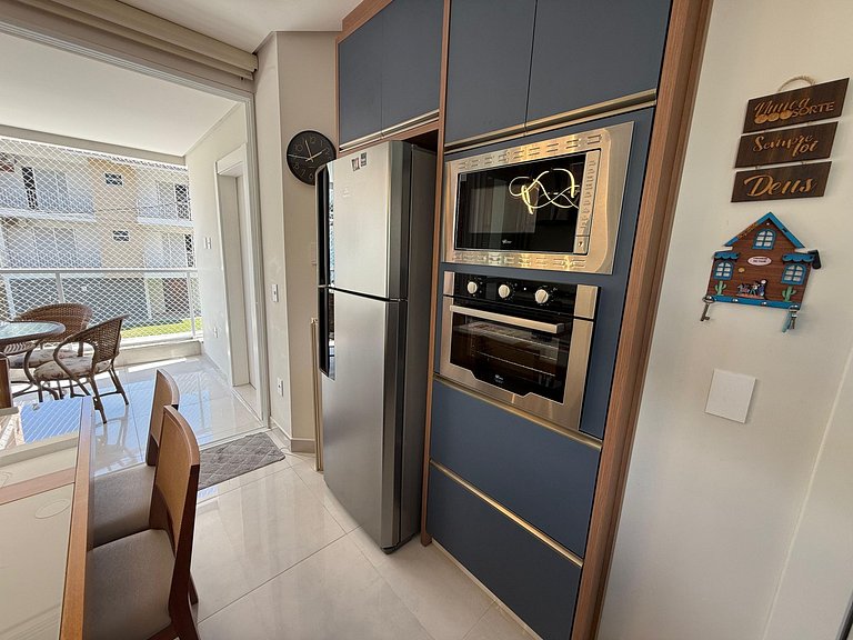 Cód 189 - Apartamento completo à 100 m da praia