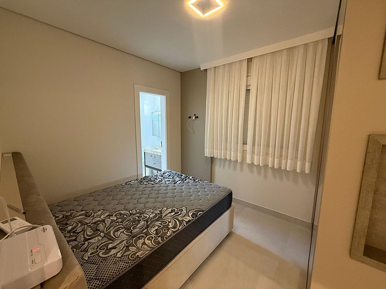 Cód 189 - Apartamento completo à 100 m da praia