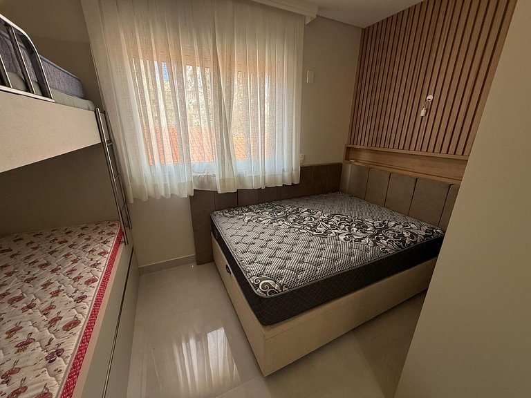 Cód 189 - Apartamento completo à 100 m da praia