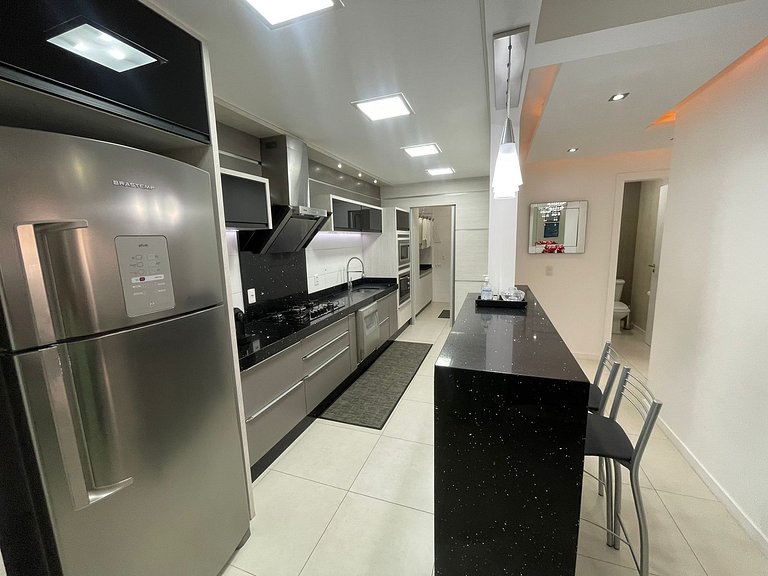 Cód 63 - Excelente apartamento de 2 suítes