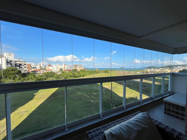 Cód 138- Apartamento com vista para o mar