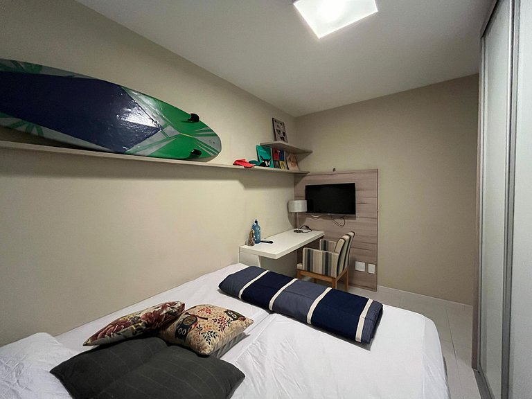 Cód 138- Apartamento com vista para o mar