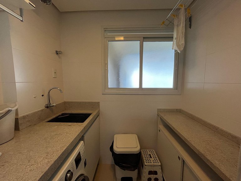 Cód 138- Apartamento com vista para o mar