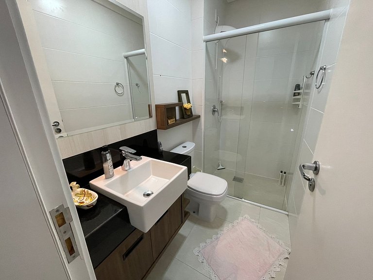 Cód 46 - Apartamento espetacular á 280m do mar