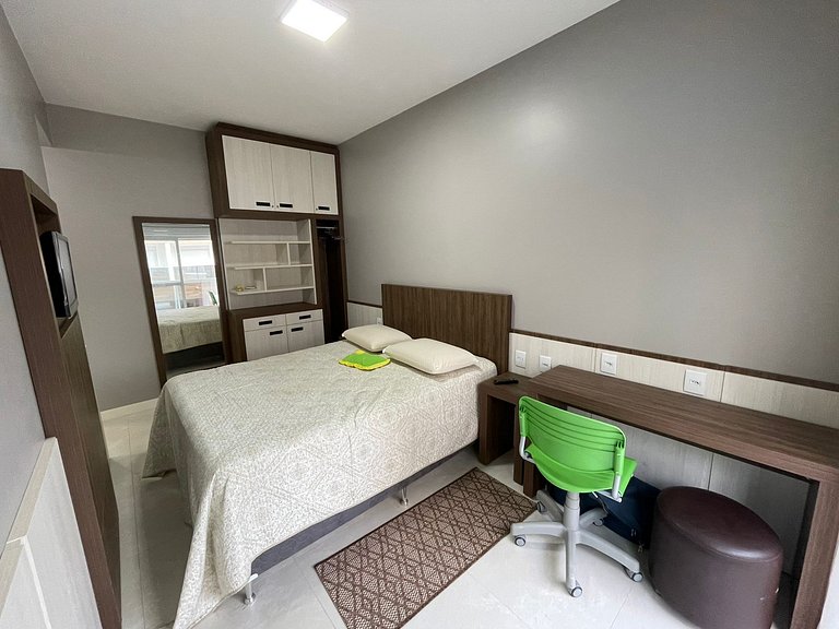 Cód 46 - Apartamento espetacular á 250m do mar