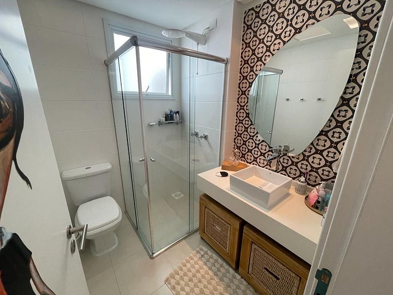 Cód 52 - Apartamento de 2 suítes com piscina