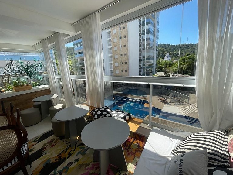 Cód 52 - Apartamento de 2 suítes com piscina