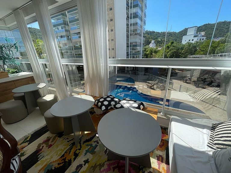 Cód 52 - Apartamento de 2 suítes com piscina