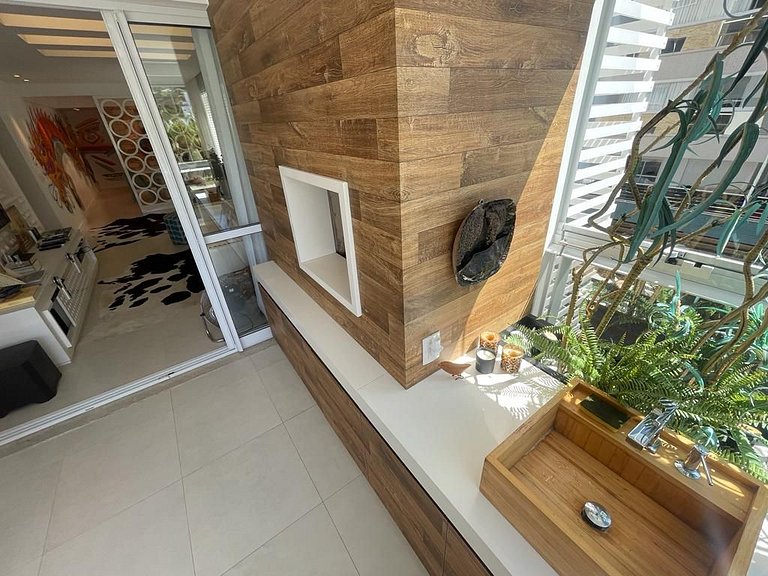 Cód 52 - Apartamento de 2 suítes com piscina