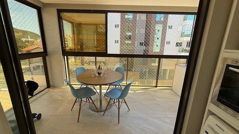 Cód 123 - Belo apartamento 3 quartos perto do mar