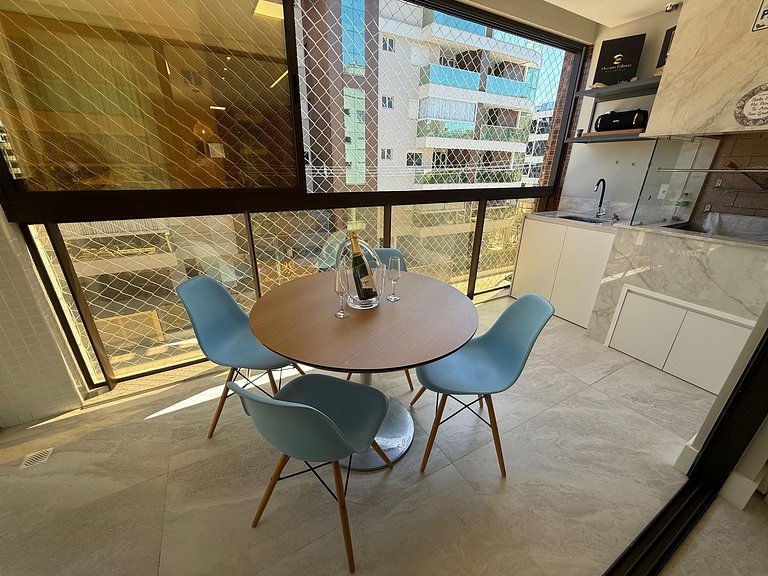 Cód 123 - Belo apartamento 3 quartos perto do mar